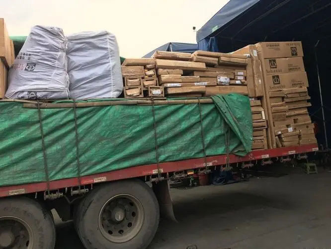 畜禽良种场家具托运